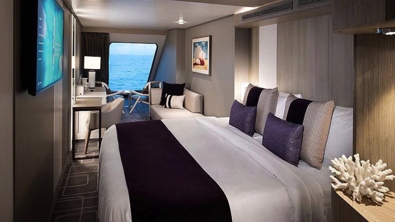 Prime Oceanview Stateroom: O1
